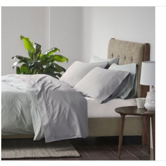Beautyrest Grey 60 % Cotton & % Percent Polester Sateen Cooling Sheet Sets
